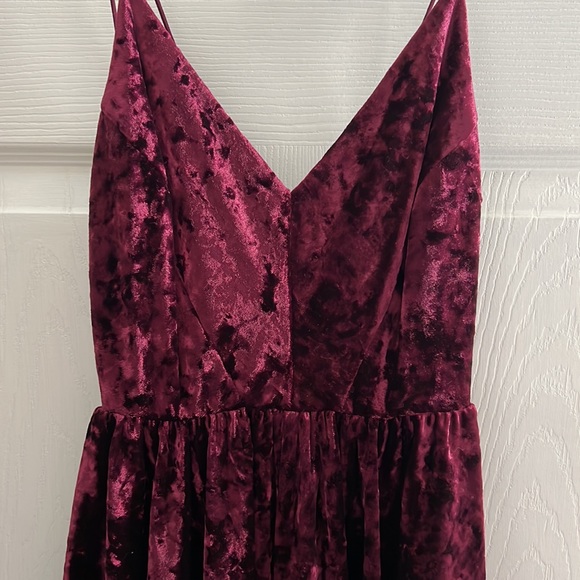 Maroon Crushed Velvet Strappy Romper in size S - Picture 2 of 6